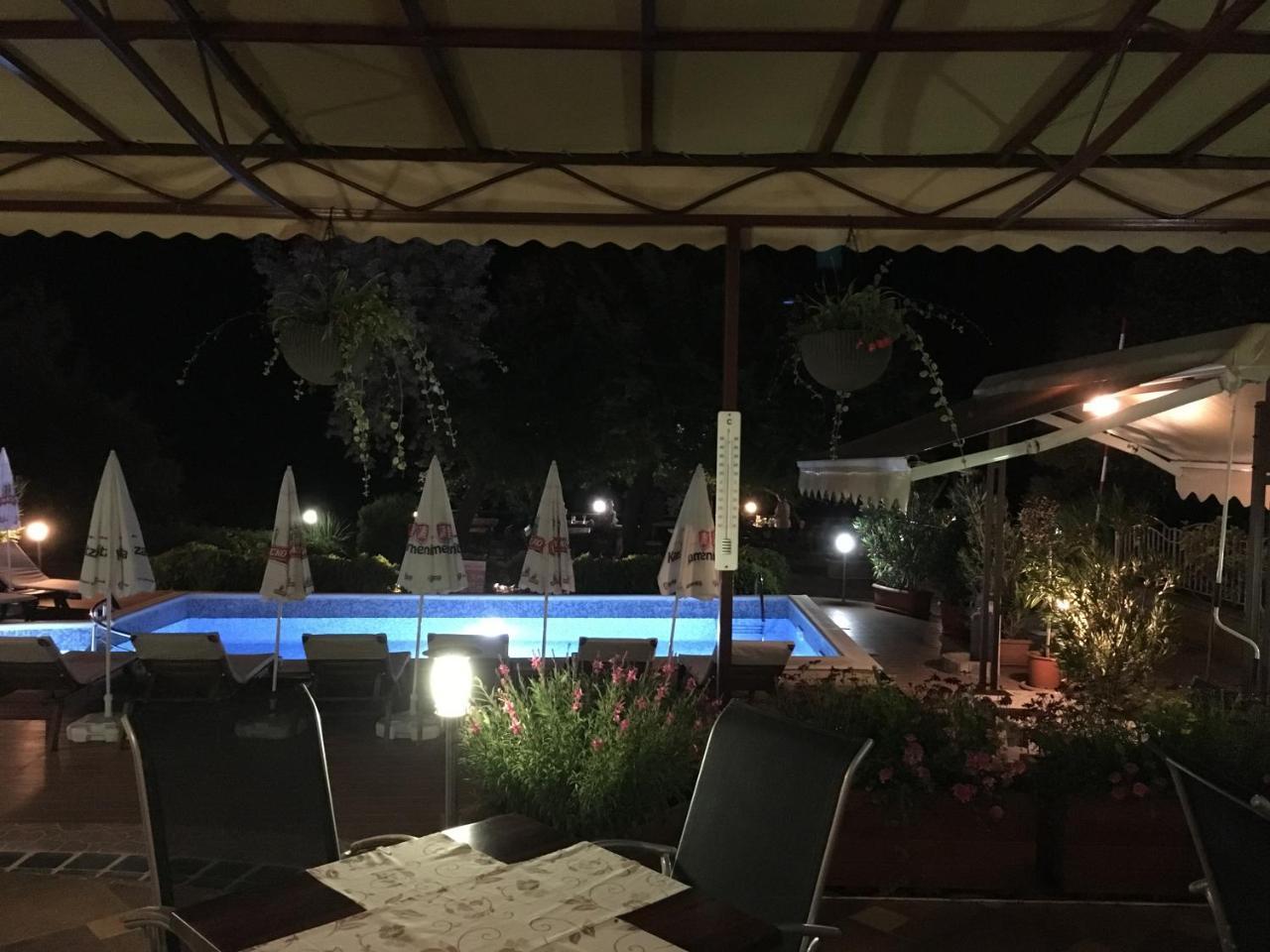 Hotel Capri Nesebar Exterior foto