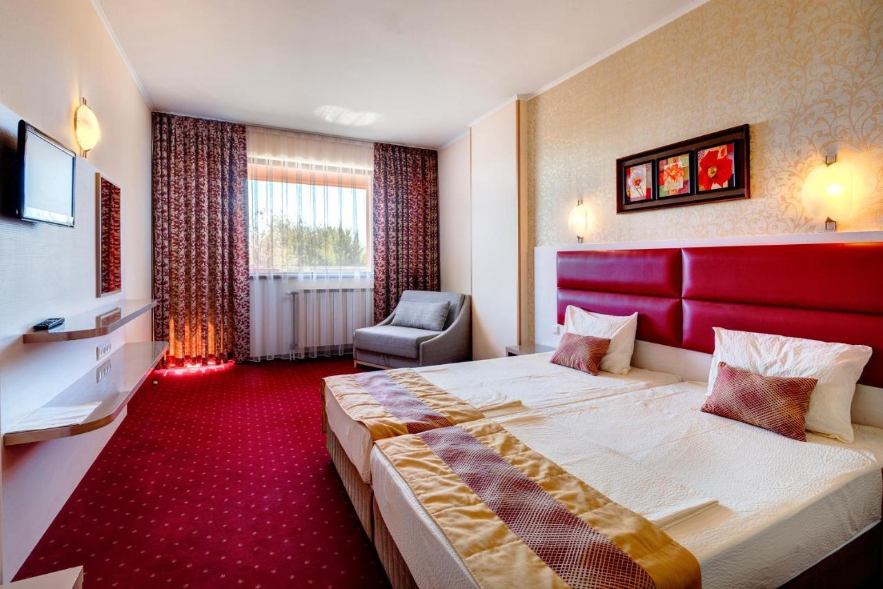 Hotel Capri Nesebar Exterior foto